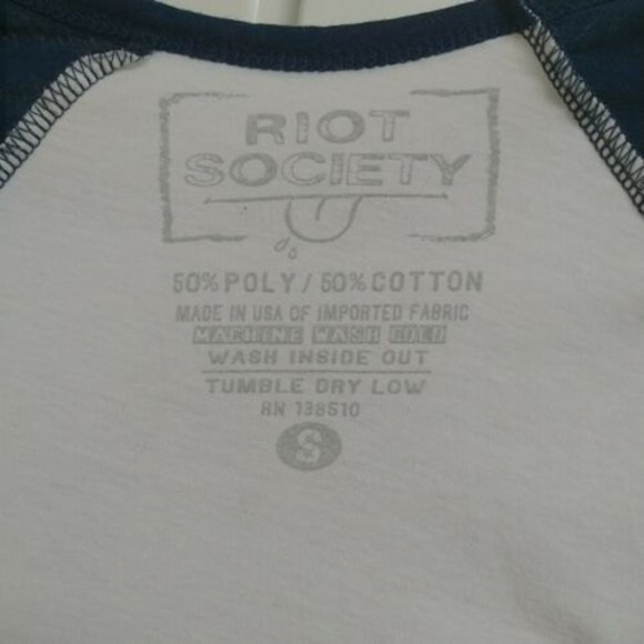 RIOT SOCIETY Elephant Raglan Graphic T-Shirt Women's Small Black Pen Navy *READ* - Picture 5 of 10